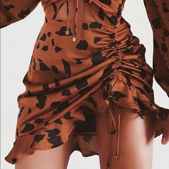 leopard Drawstring Design Ruffles Dress - Picture 3 of 3